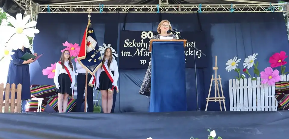 Szkoła w Sokołowie zaostrza procedury bezpieczeństwa. Dyrekcja apeluje do rodziców o spokój