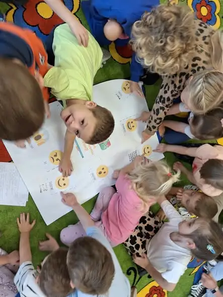 Tydzień Budowania Relacji w przedszkolu w Sokołowie – dzieci uczyły się empatii