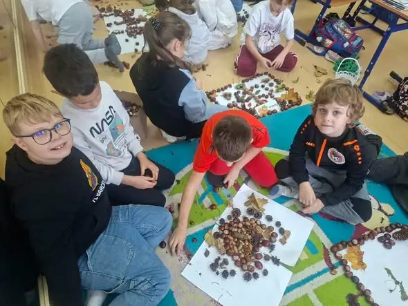 Klasa 2c ze Szkoły Podstawowej w Wysmazach zdobyła tytuł „Przyjaciela Przyrody”