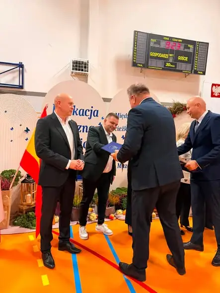 Edukacja bez granic: apel w Miejskim Zespole Szkół w Wysokiem Mazowieckiem